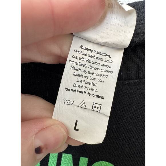 Filo Chainsmokers  Filo Concert Tee Shirt Large Oct. 28 2023 Mtn. View Shoreline - Picture 4 of 4